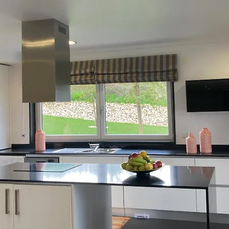 Quinta Do Portal 别墅 Bespeira